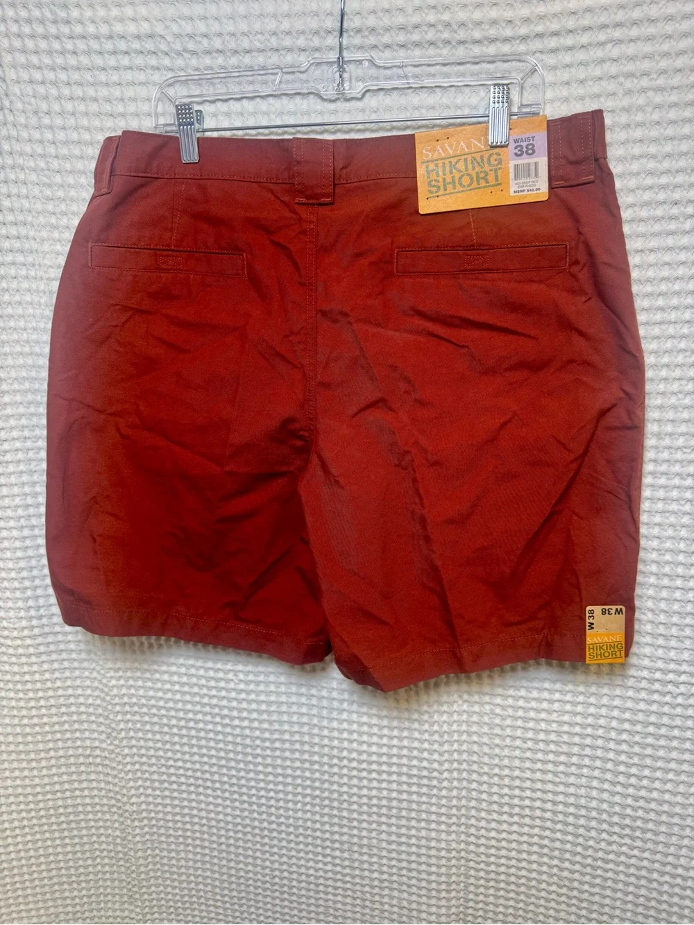 NWT Savane Men's Rust Red Cargo Shorts with Utility Pockets- Size 38”